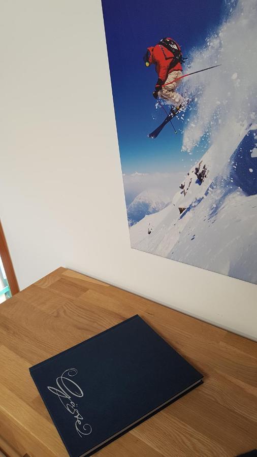 Ferienwohnung Apres Ski Schruns Buitenkant foto